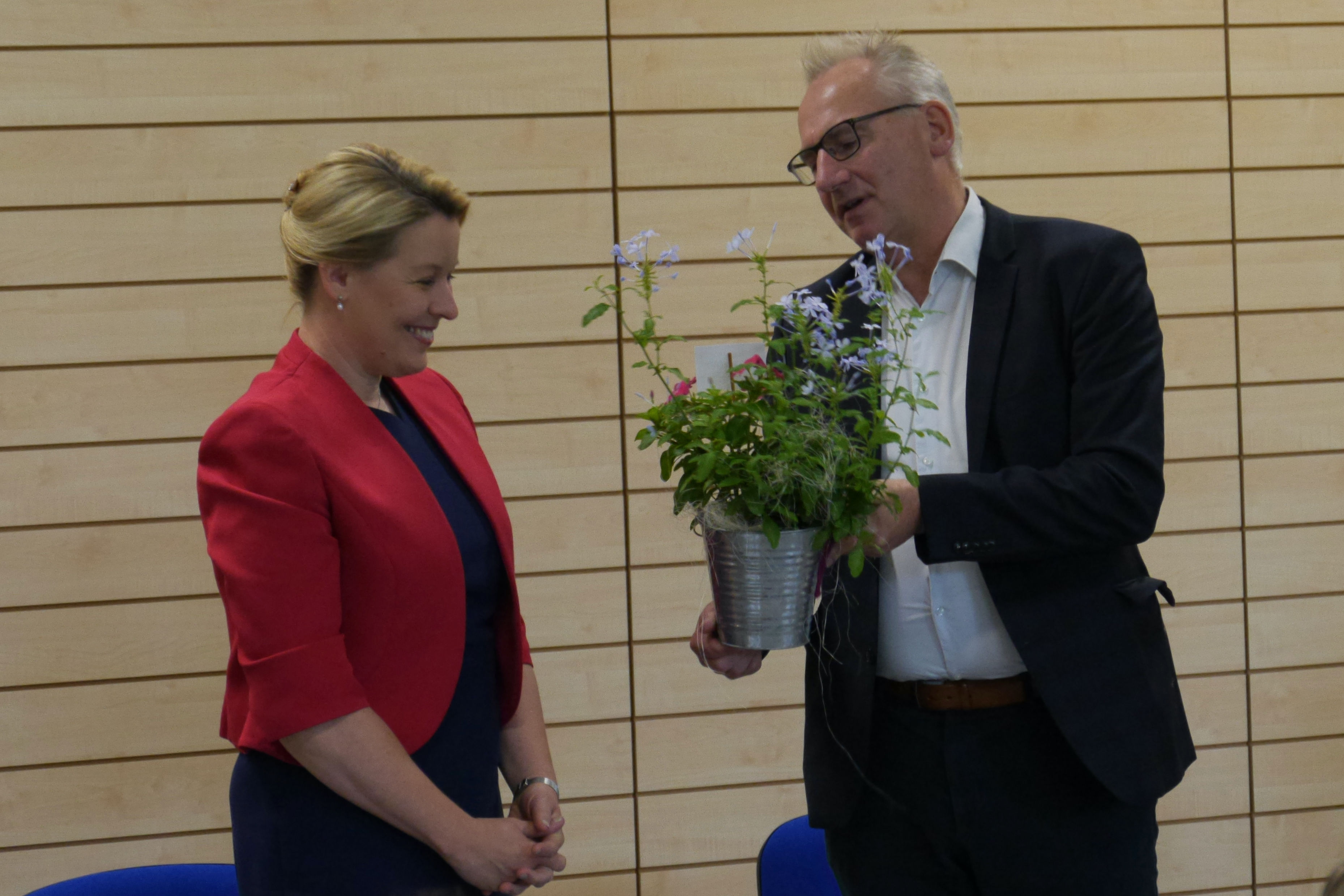 Blumen für Franziska Giffey